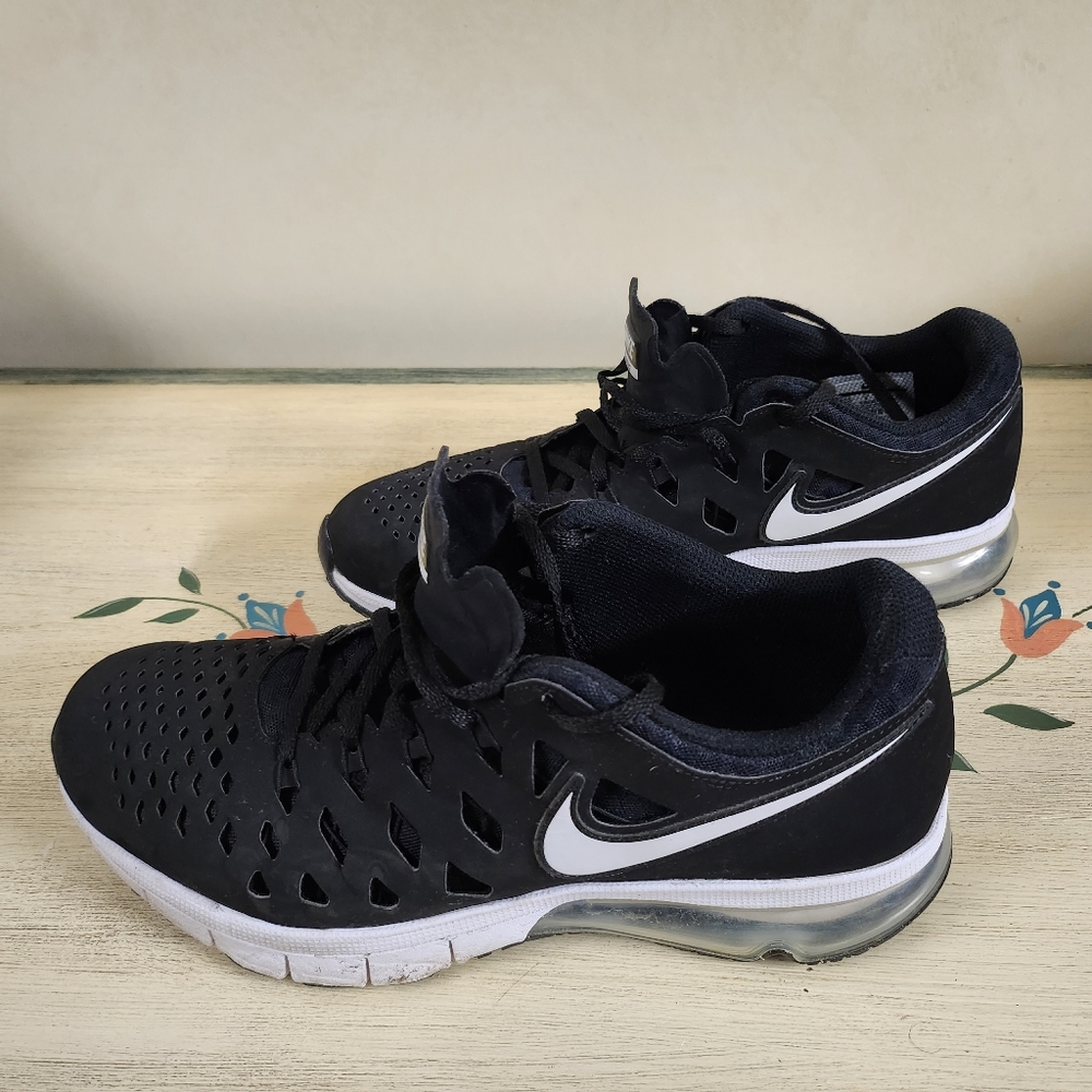 Nike training shoes sz10